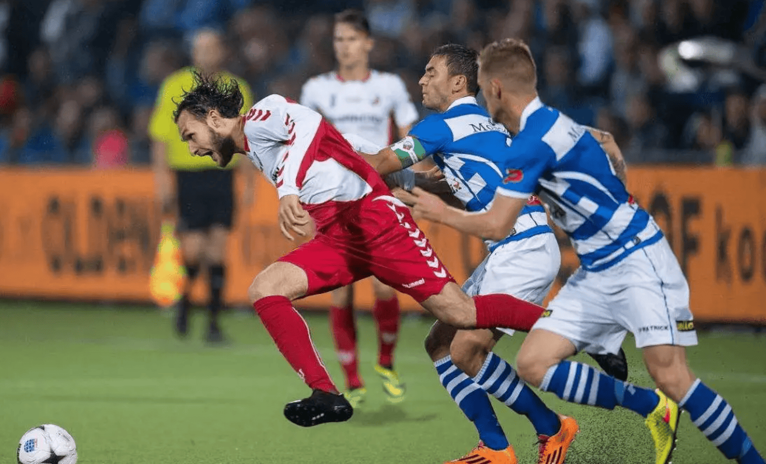 关于转折点纽卡斯尔防线松动，荷甲国际比赛日攻防权衡，压力陡增，身体对抗强度拉满的信息